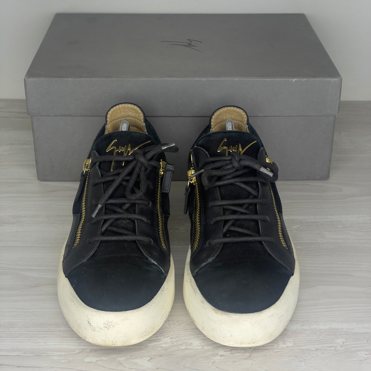 Giuseppe Zanotti, Frankie Classic Black, Gold and White (43)