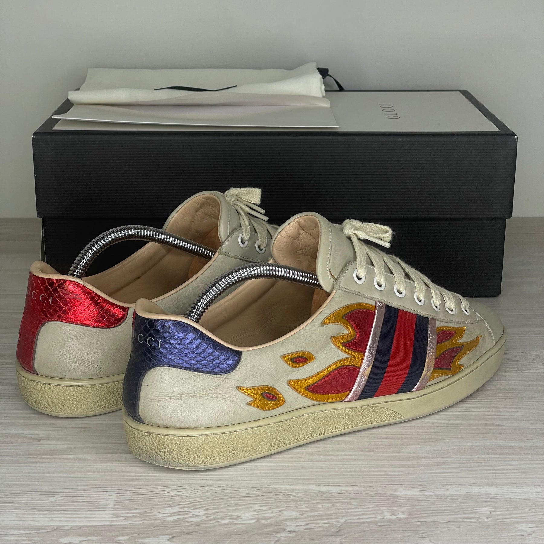 Gucci Sneakers, Beige 'Flames' Ace (42.5)