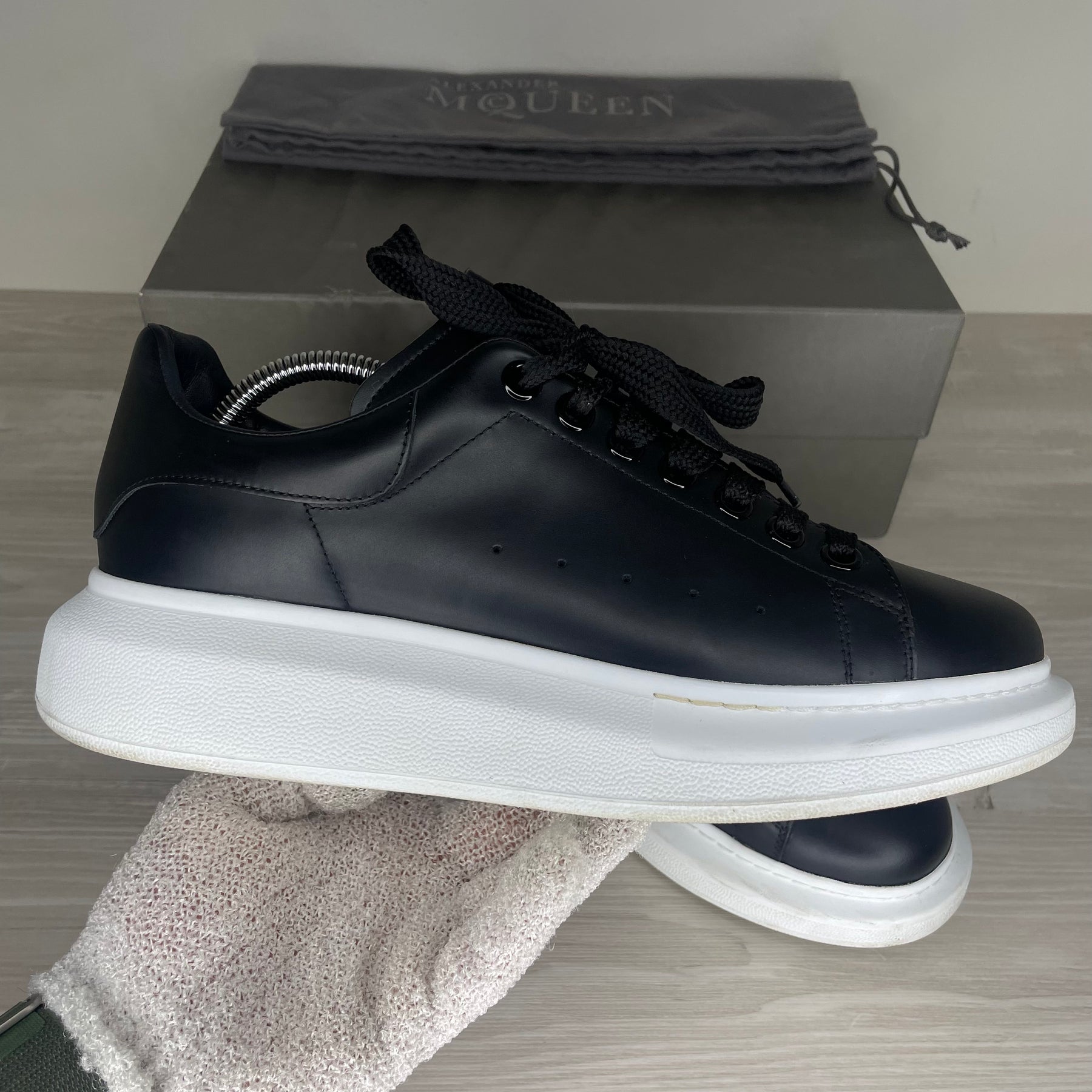 Alexander McQueen Sneakers, 'Black Leather' Oversized  (41)