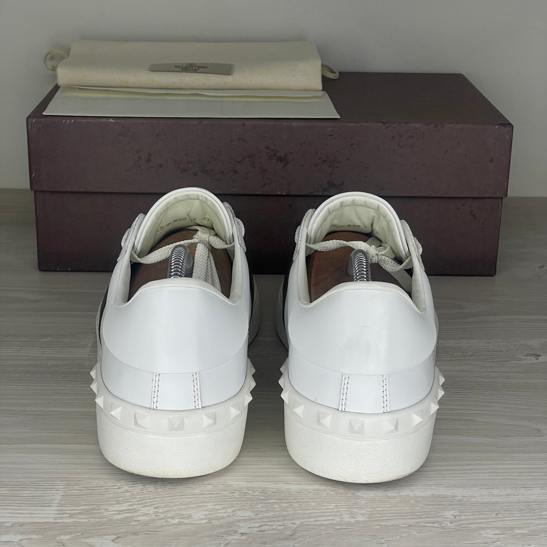 Valentino Sneakers, 'Black Stripe' Open (43)