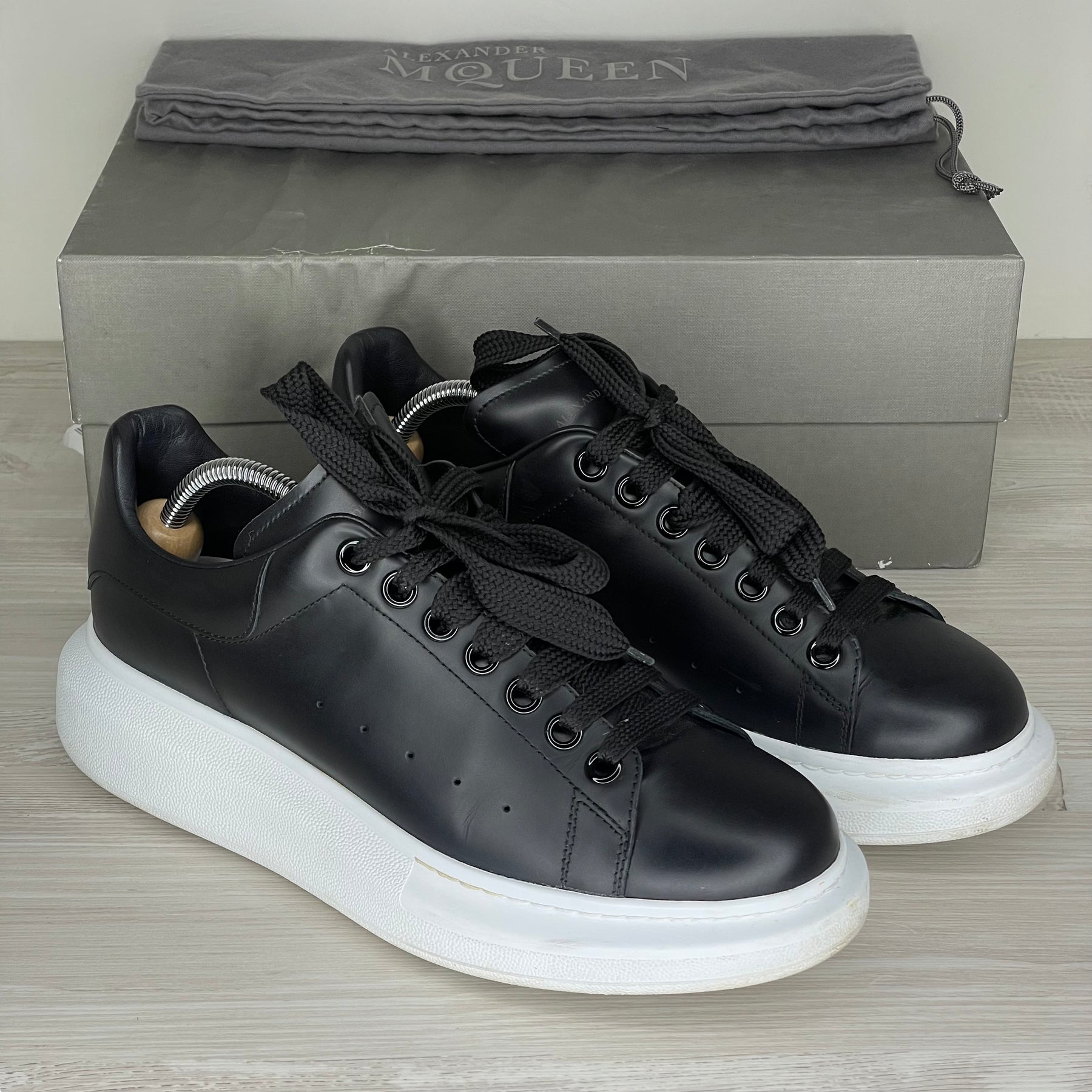 Alexander McQueen Sneakers, 'Black Leather' Oversized  (41)