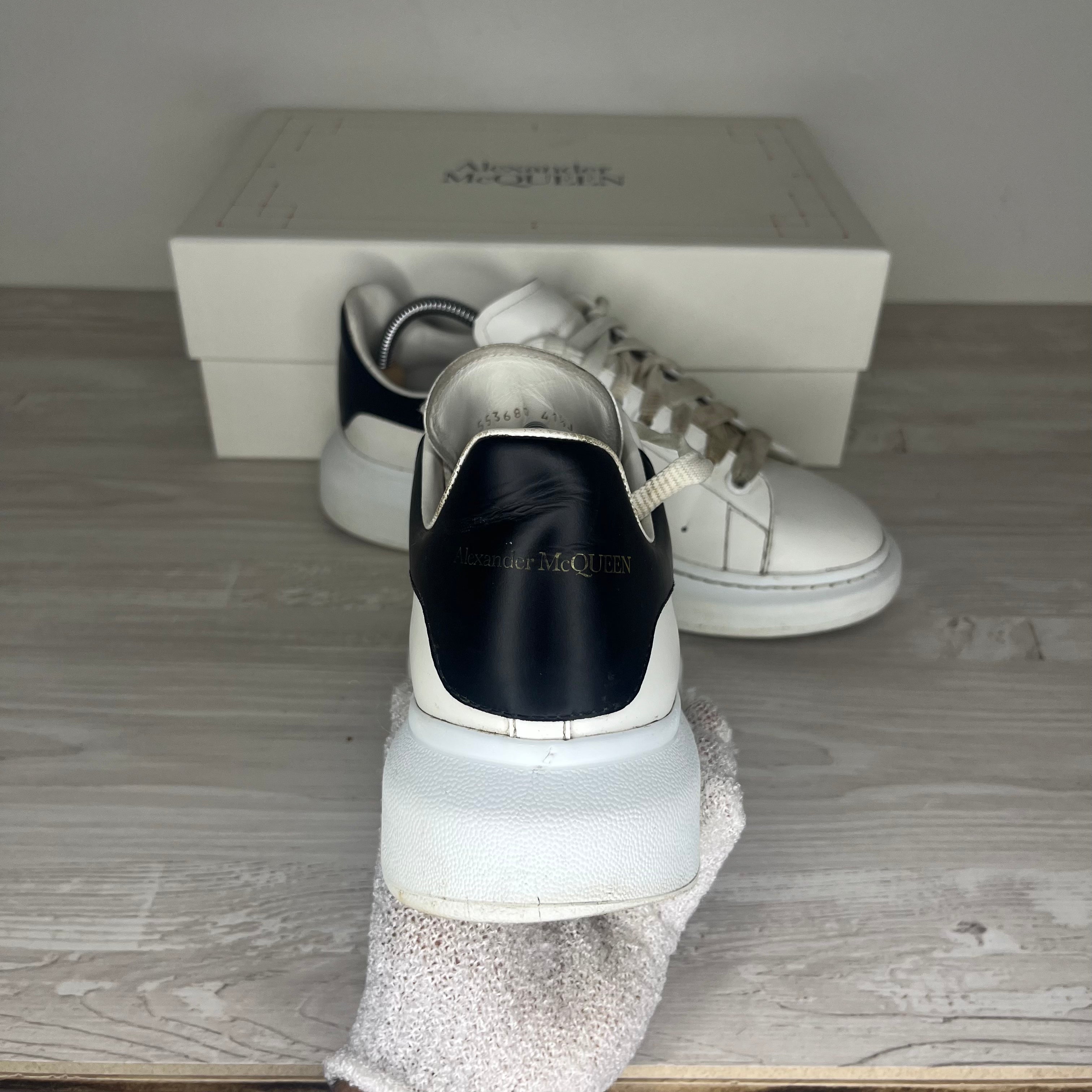 Alexander McQueen Sneakers, 'Hvid Læder' Oversized (41.5)