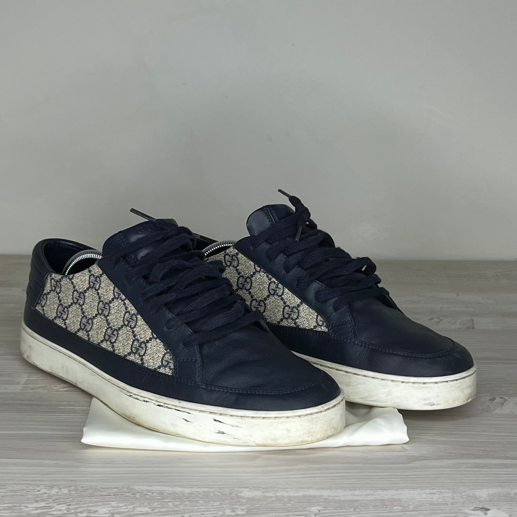 Gucci Sneakers, GG Supreme (44)