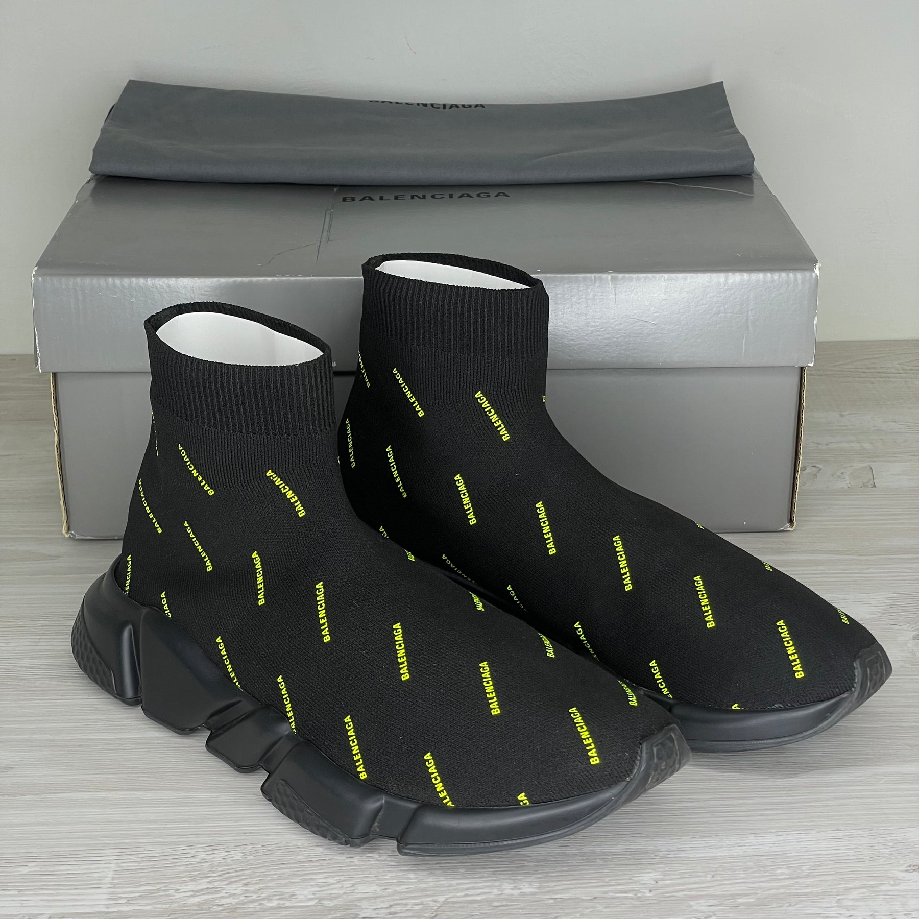 Balenciaga Sneakers, 'Neon Logo' Speed Trainer (42)